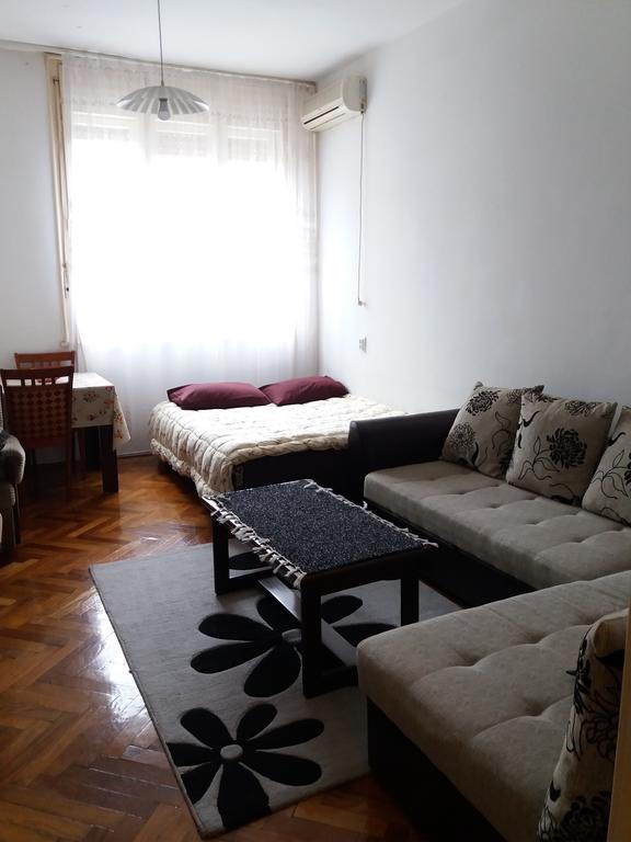 Apartment Studio Center 포드고리차 외부 사진